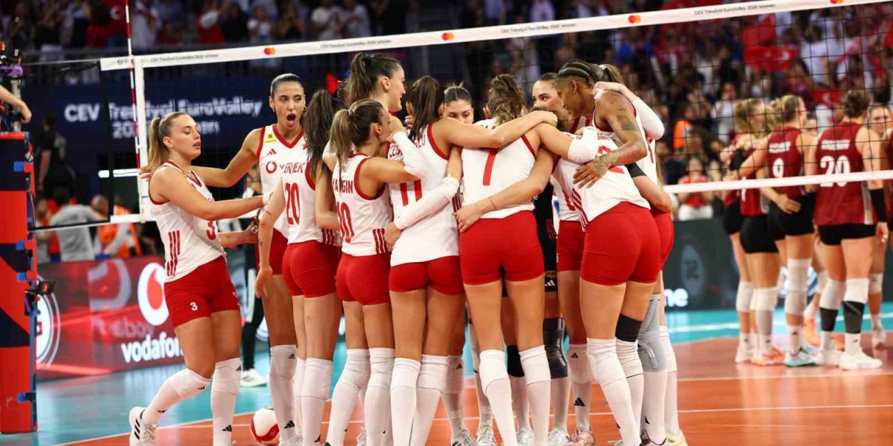 Filenin Sultanları, Avrupa Şampiyonası’nda yarı finale yükseldi
