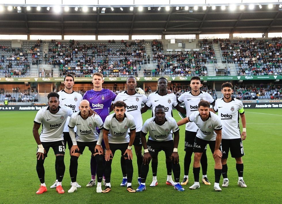 Beşiktaş Gitti Beşiktaş Geldi