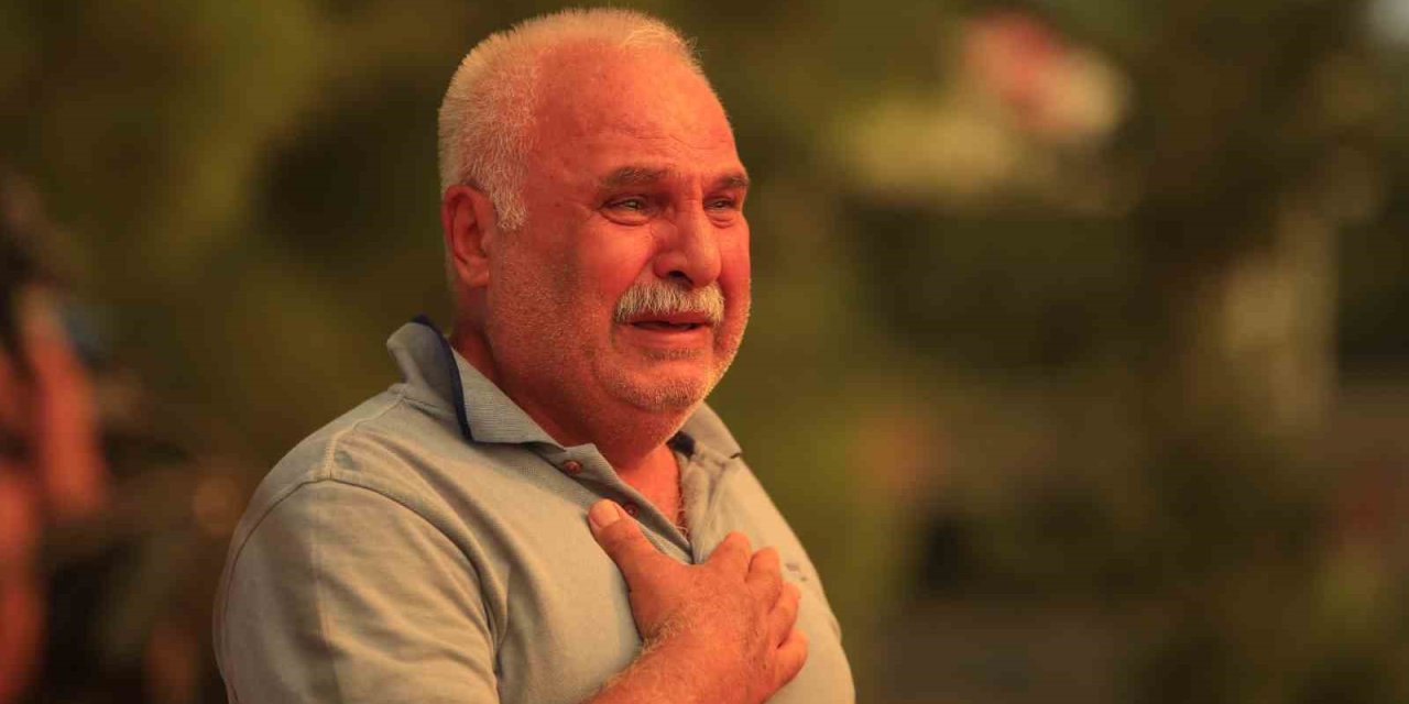 Yangını gözyaşları içinde izlediler