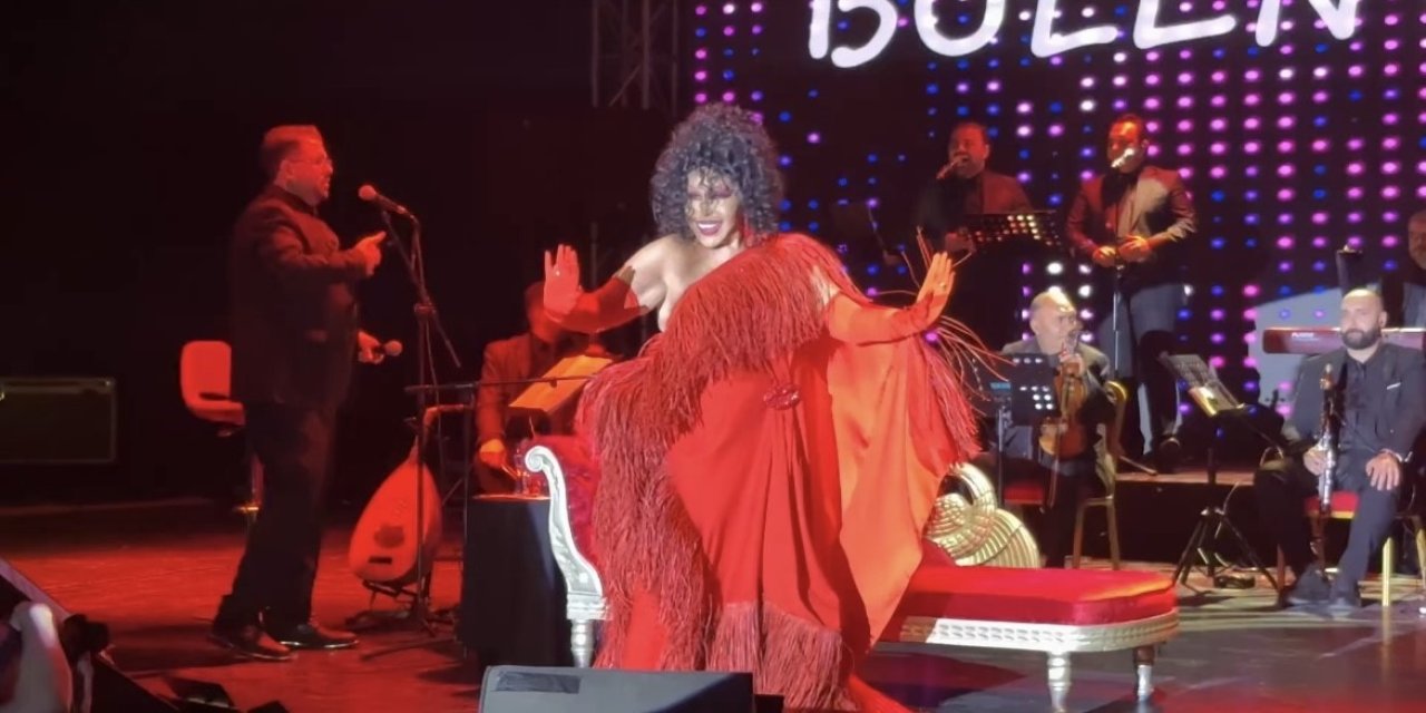 Kuşadası’nda yuhalanan Diva, Bursa’da alkışlarla karşılandı