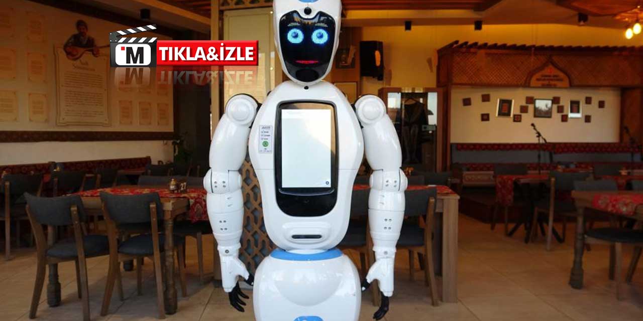 Konya Üretimi İnsansı Robot Şukufe Erzurum'da