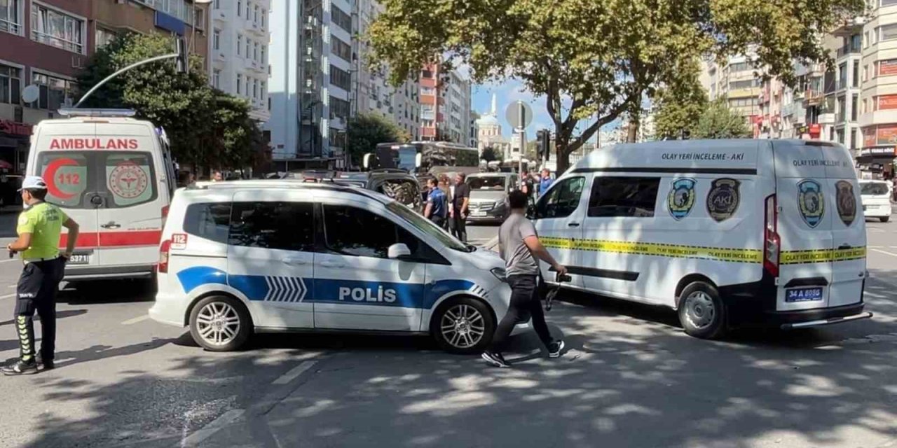 Bu sefer yaya ışık ihlali yaptı: Kaza sonu oldu