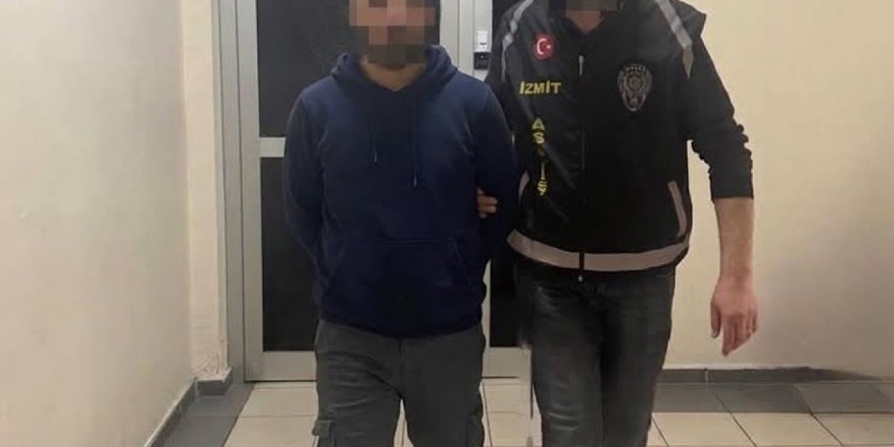Dolandırıcı, kuyumcuda altın alırken yakalandı