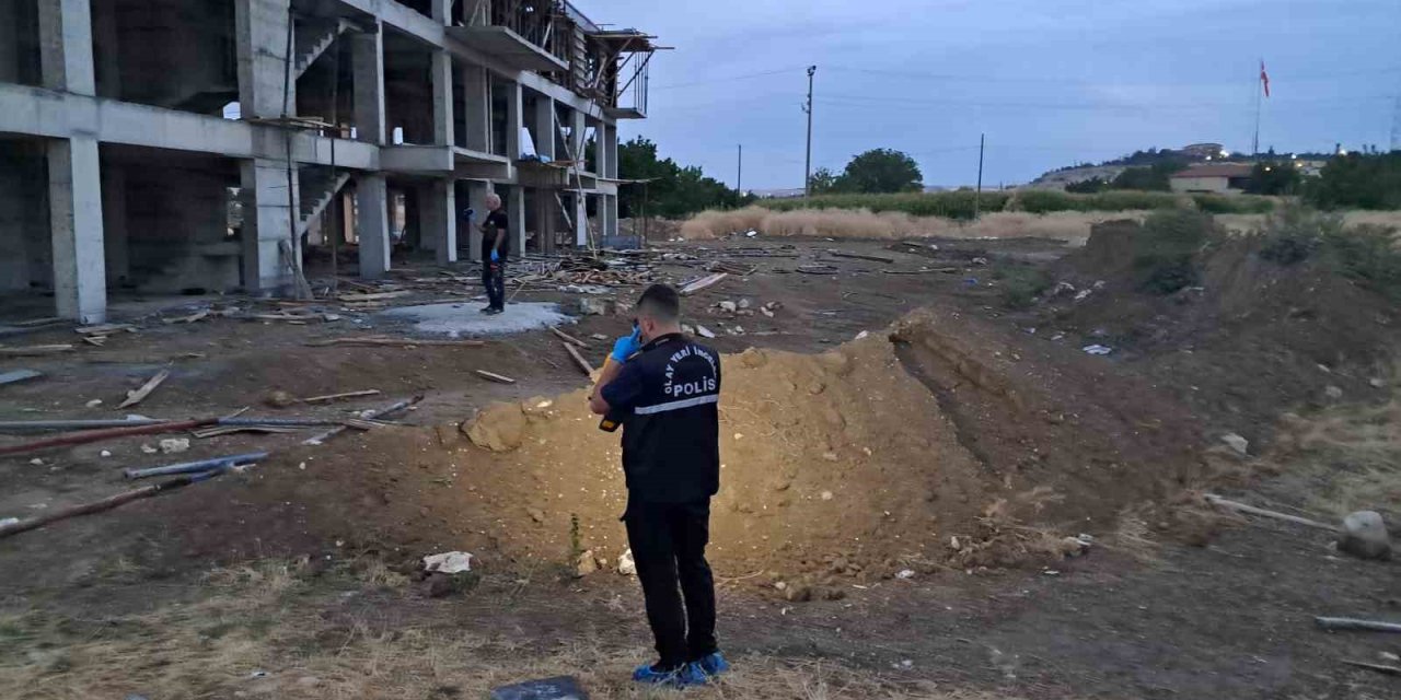 4. kattan düşen kalıp ustası ağır yaralandı