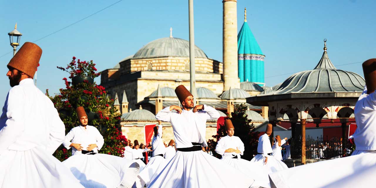 Mevlana Meydanı’nda Görkemli Açılış: Konya Mistik Müzik Festivali Başladı