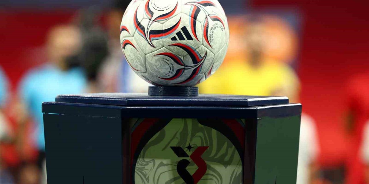 Süper Lig'de 6 Haftalık Rapor: Zirve, Goller ve Öne Çıkanlar