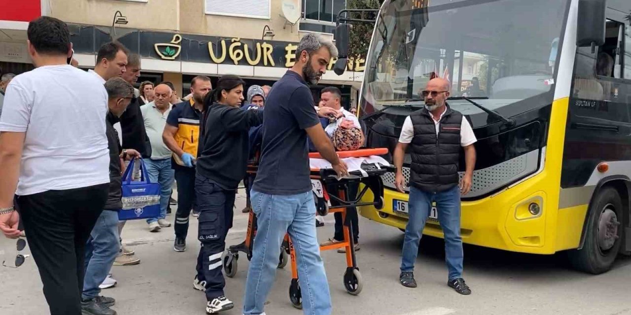 Halk otobüsünün çarptığı yaşlı kadın ağır yaralandı