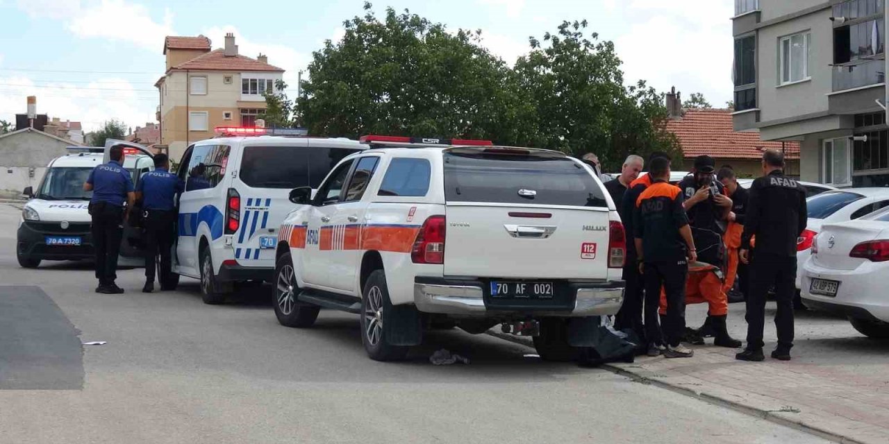 Çocukları Haber Alamayınca Ekipler Harekete Geçti: Evde Sır Ölüm