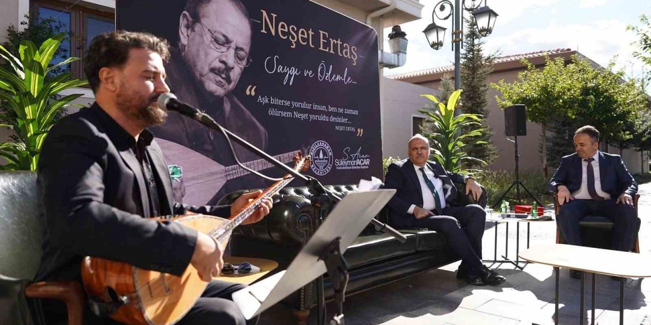 Ankara’da ’Bozkırın Tezenesi’ Neşet Ertaş’a vefa