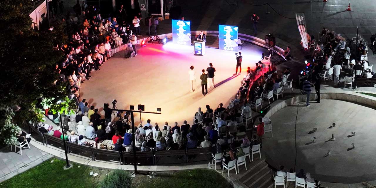 Mevlânâ Şiir Şöleni Kapsamında Şairler Konya'da Buluşuyor