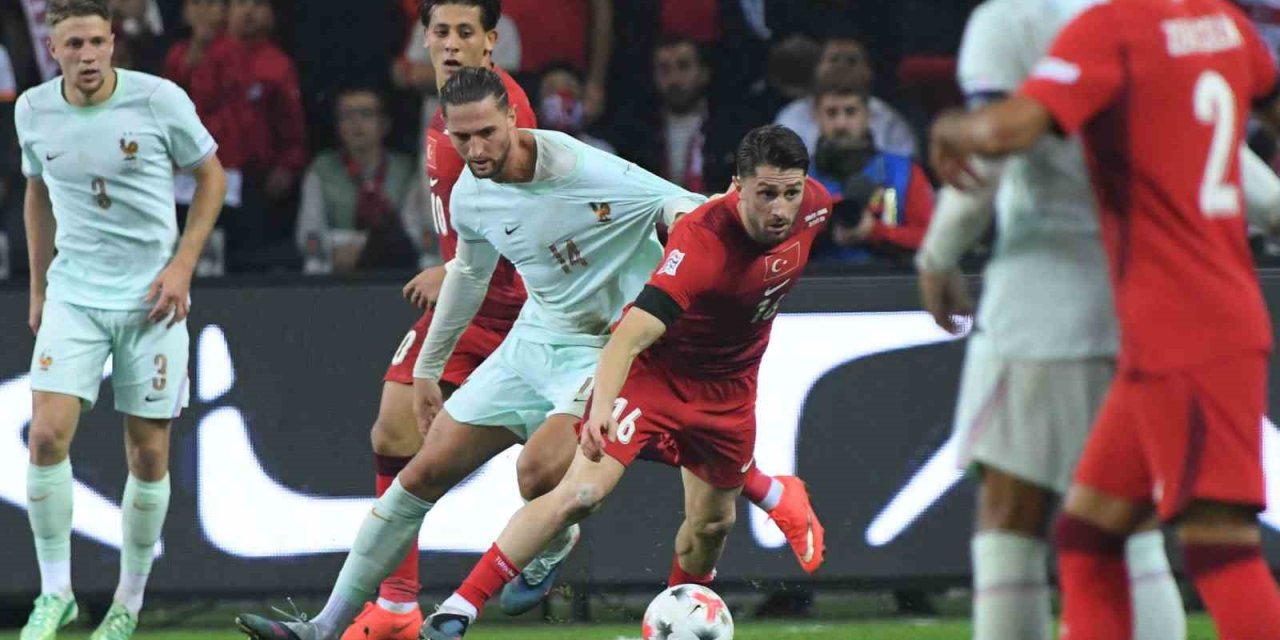 Türkiye Fransa'ya tek golle yenildi