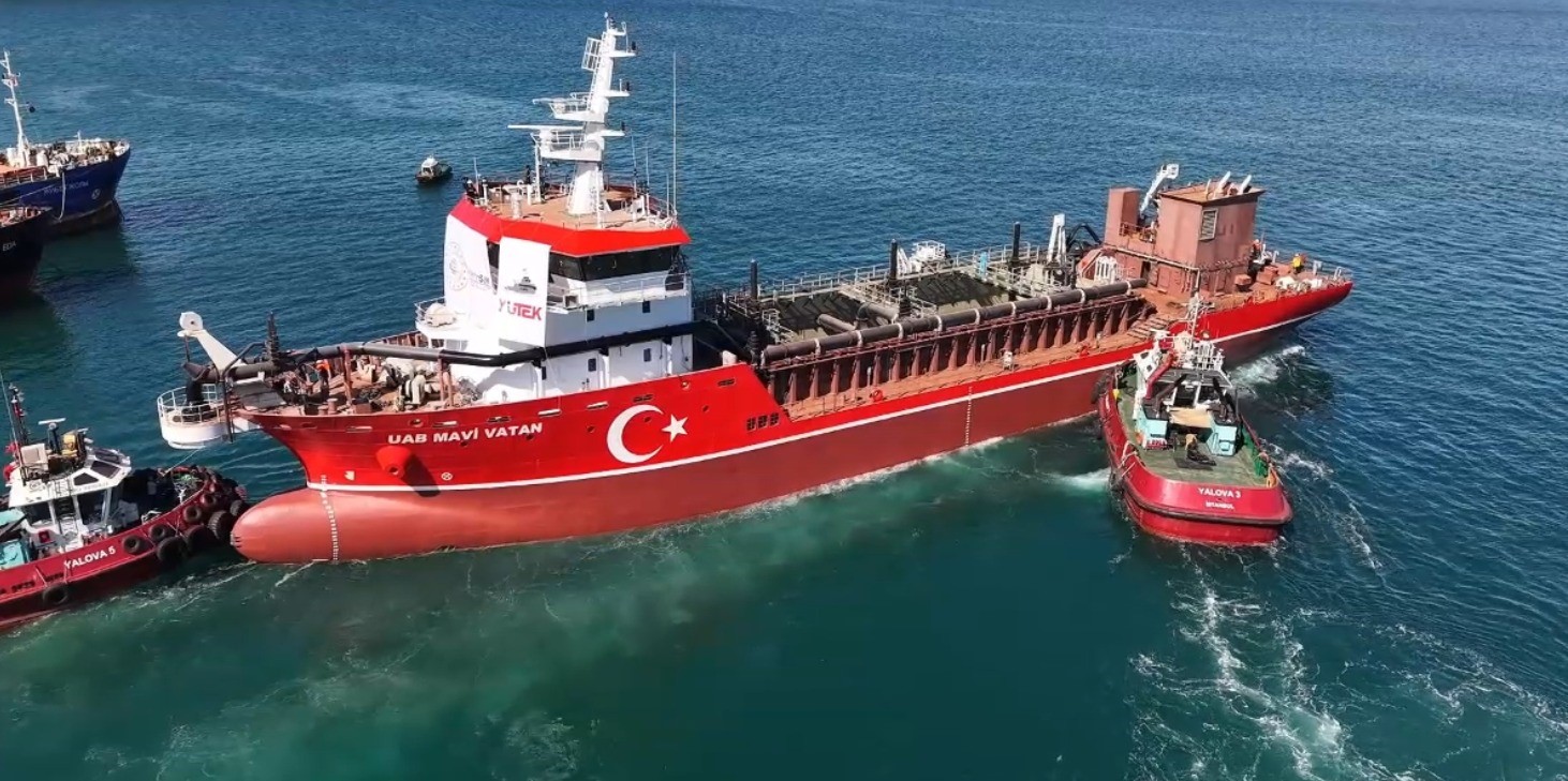 İlk yerli tarama gemisi suya indi