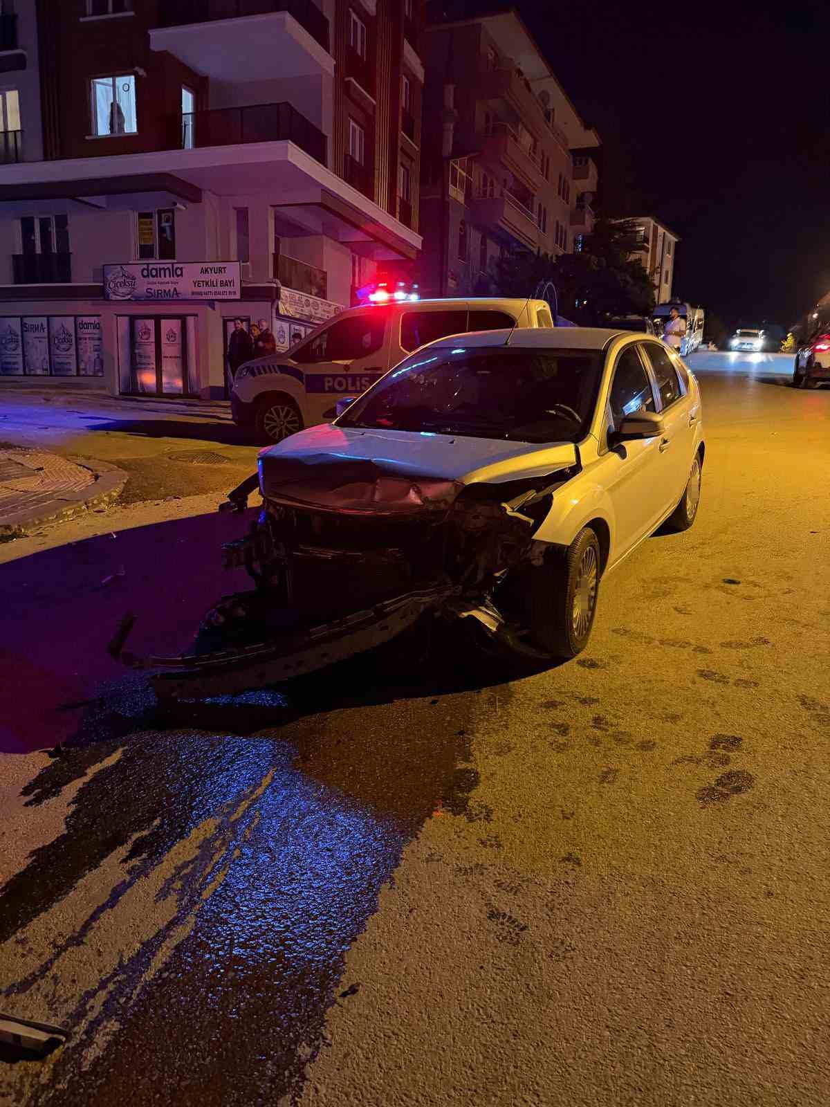 Ehliyetsiz polisten kaçtı 240 bin lira cezayla evine yaya döndü