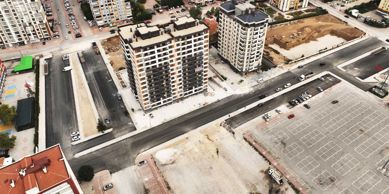 Selçuklu’da Yol Konforu Artıyor: 2 Bin 400 Ton Asfalt Serildi