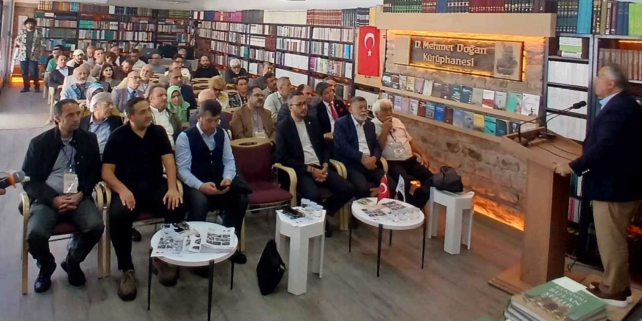 Kendini Bulan Şehir Okurla Buluştu