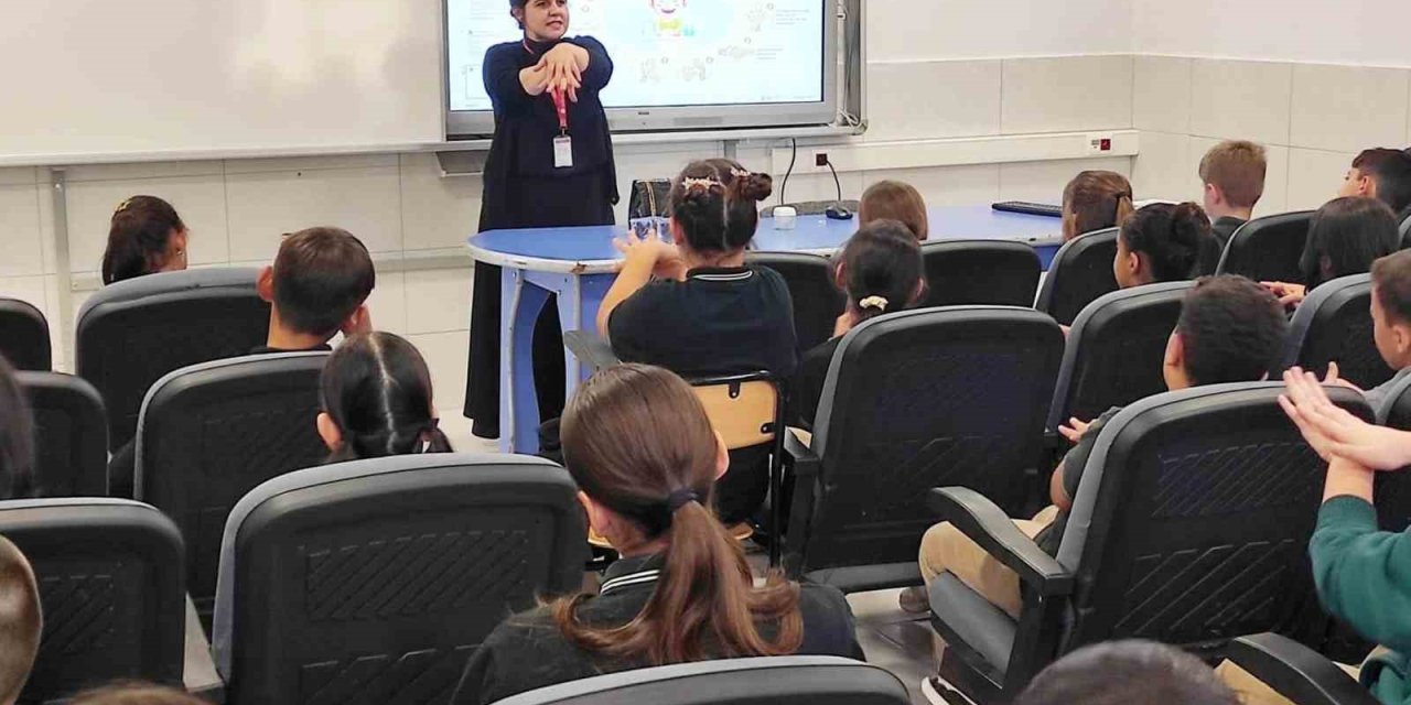Karapınar’da okullarda sağlık eğitimleri
