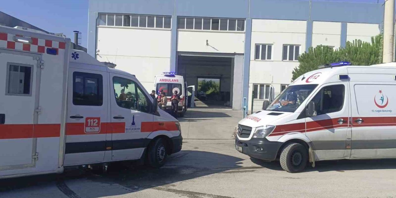 Torbalı’da fabrika kazanı patladı: 3 işçi yaralı