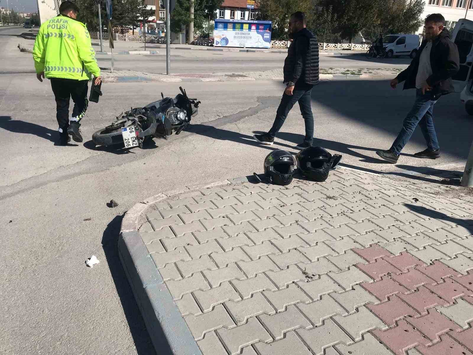 Ereğli’de Trafik Kazası: Motosiklette 2 Yaralı