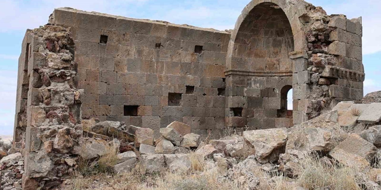 Aksaray’da 725 Yıllık Saklı Tarih: Ana Sultan Kilisesi