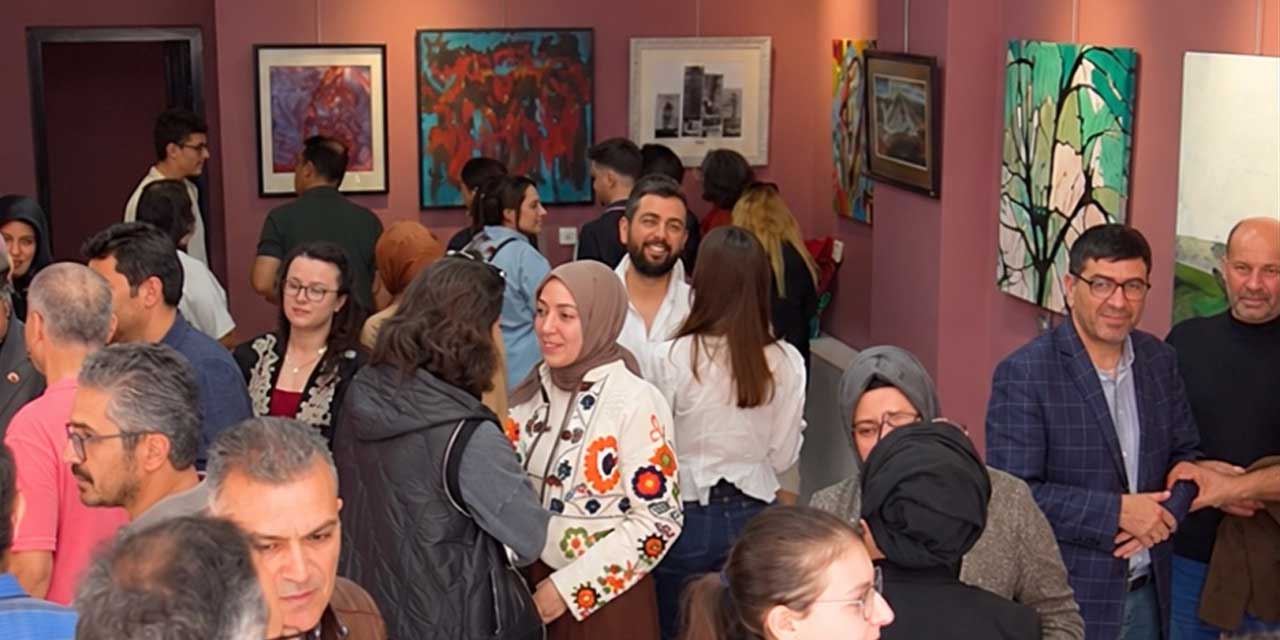 Konya'da Sanatın Yeni Adresi: Paletim Sanat Açıldı