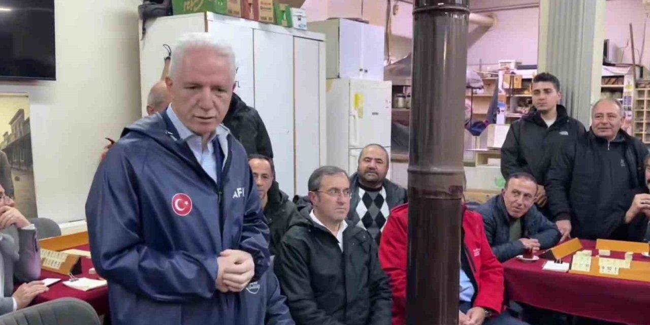 Ayazağa'da son durum! Vali Gül: Herkes evine gidene kadar biz buradayız