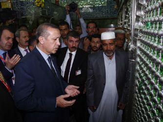 Erdoğan, Hz. Ali'nin türbesini ziyaret etti
