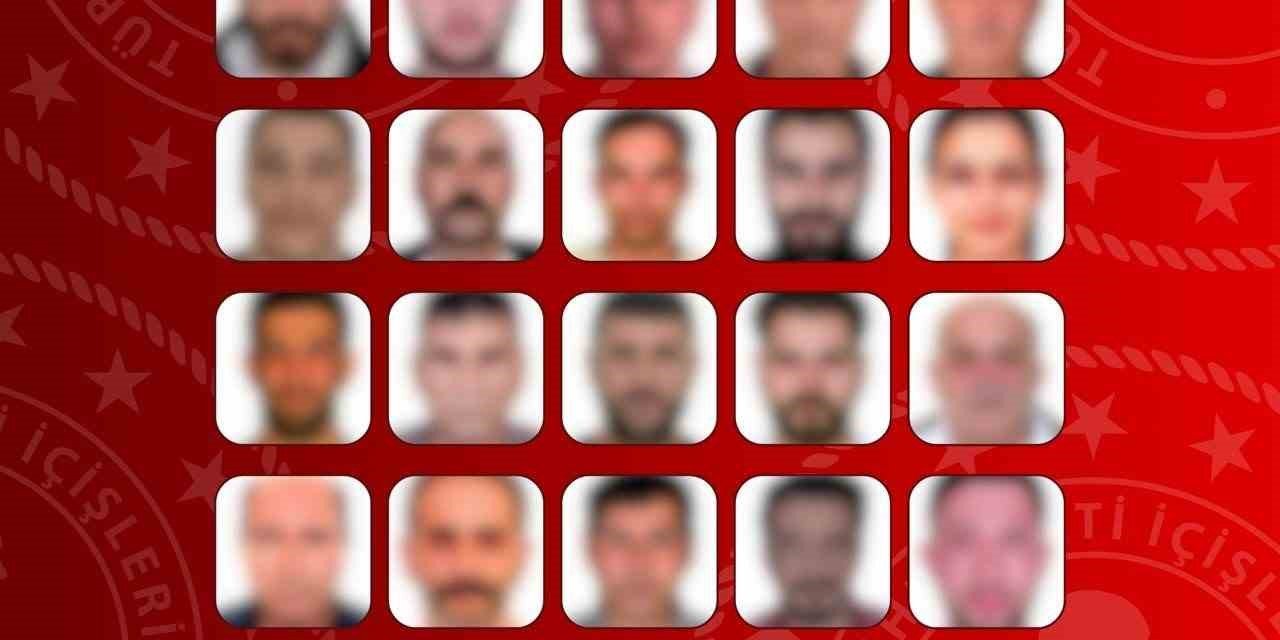 Türkiye'ye Kaçış Yok: Aranan 63 Suçlu Adalete Teslim Edildi