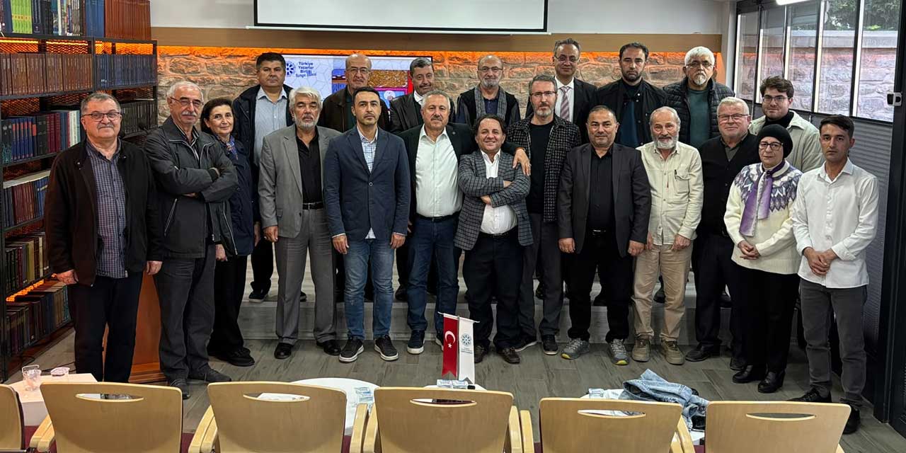 Klasik Türk Şiiri Günümüz Dilinin Neresinde? TYB Konya’da Anlatıldı