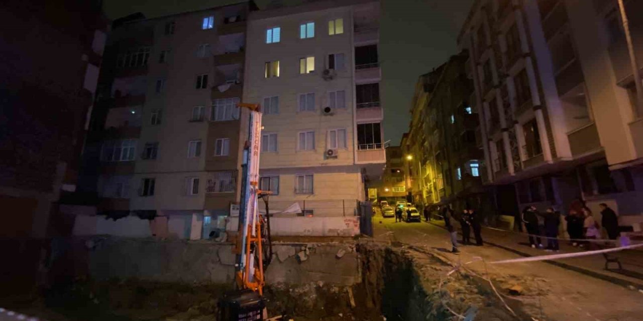 İki binanın zemininde çökme: Sabaha karşı 20 daire tahliye edildi