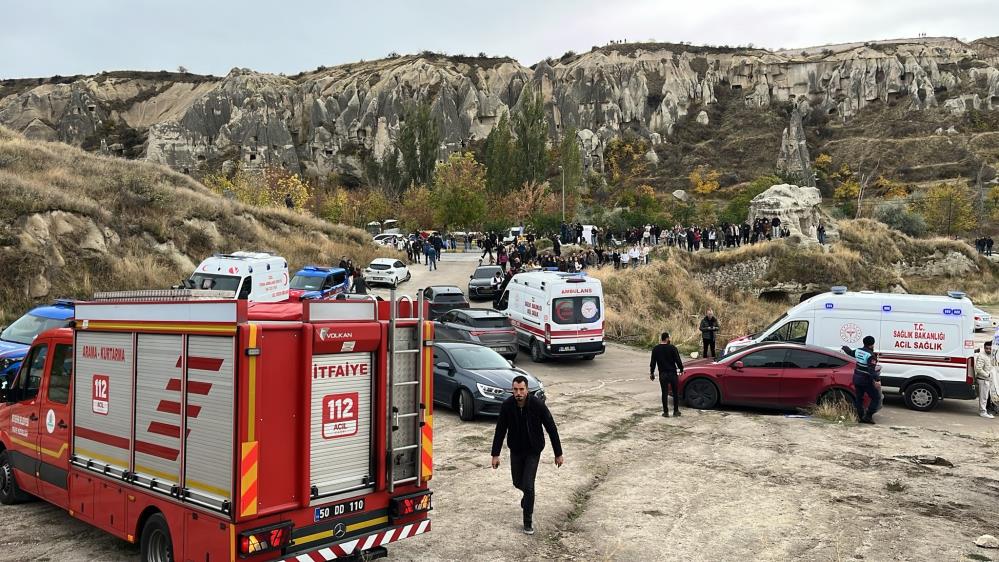 Aşırı yağışlar tetikledi: Göreme’de peribacası çöktü