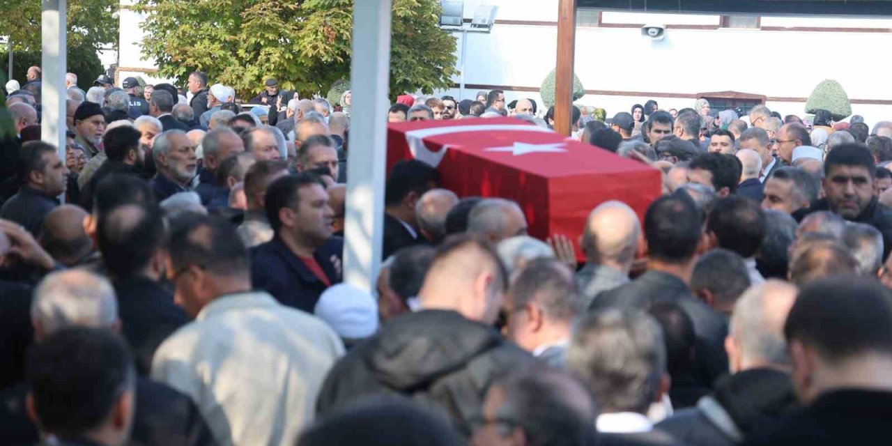 Muratpaşa Kaymakamı İhsan Kara Konya'da Son Yolculuğuna Uğurlandı