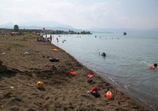 Karaburun yolu yapılacak