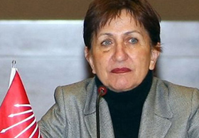 CHP'li Binnaz Toprak'tan hezeyanlar