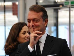 Uzan, Madonna'yla komşu oldu!