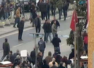 Taksim'de bomba paniği