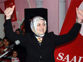 Elif Erbakan SP'den aday oluyor