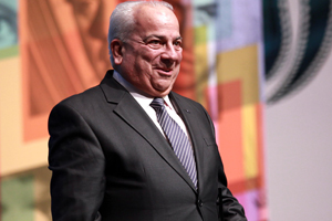 Alasya'dan namazla ilgili şok sözler!