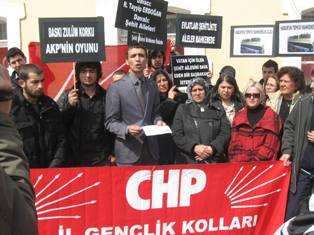 CHP Gençlik'ten şehit ailelerine destek