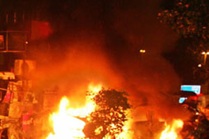 Pakistan'da bombalı saldırı