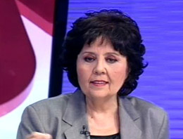 Nihat Doğan Ayşenur Arslan'ı fena bozdu