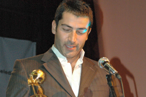 Tuba Büyüküstün Kenan'ı reddetti