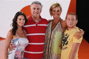 Vatan Şaşmaz kovuldu