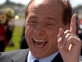 Berlusconi'den AB'ye vize golü