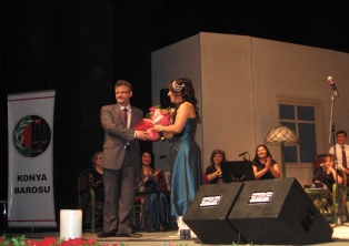 Avukatlardan Konser