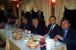 Emniyetten dayanışma yemeği