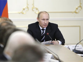 İktidar, Putin'in Kremlin'de istiyor