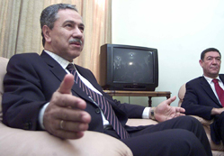 Arınç ayrımcılıktan yakındı