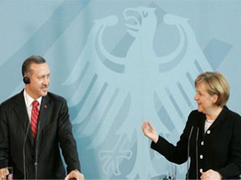 Merkel: Beraberlik duygusunu pekiştireceğiz