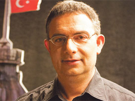 Sadri'den 17 yıl sonra tek kişilik gösteri