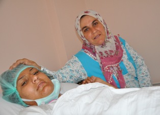 Fedakar anne kızına ikince kez hayat verdi